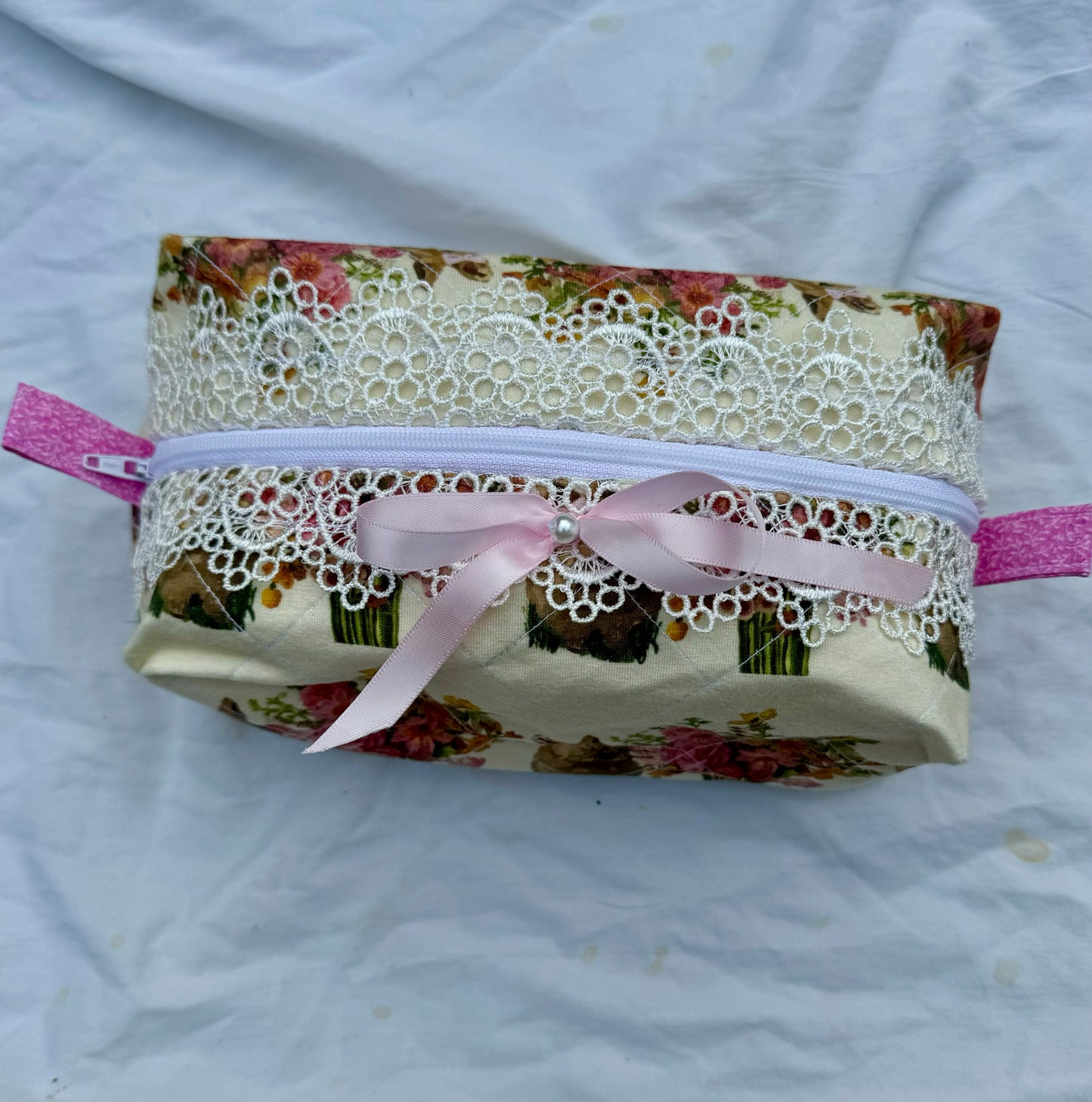 Makeup bag