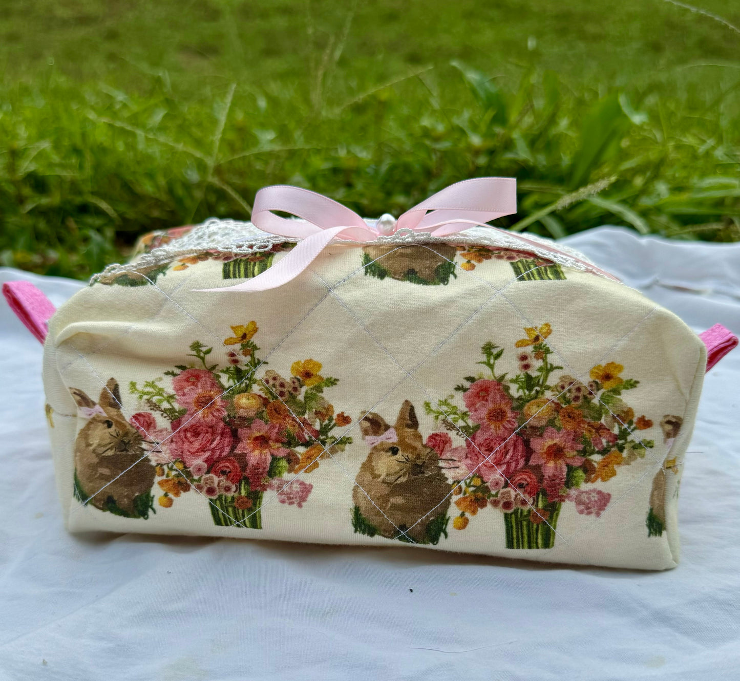 Makeup bag