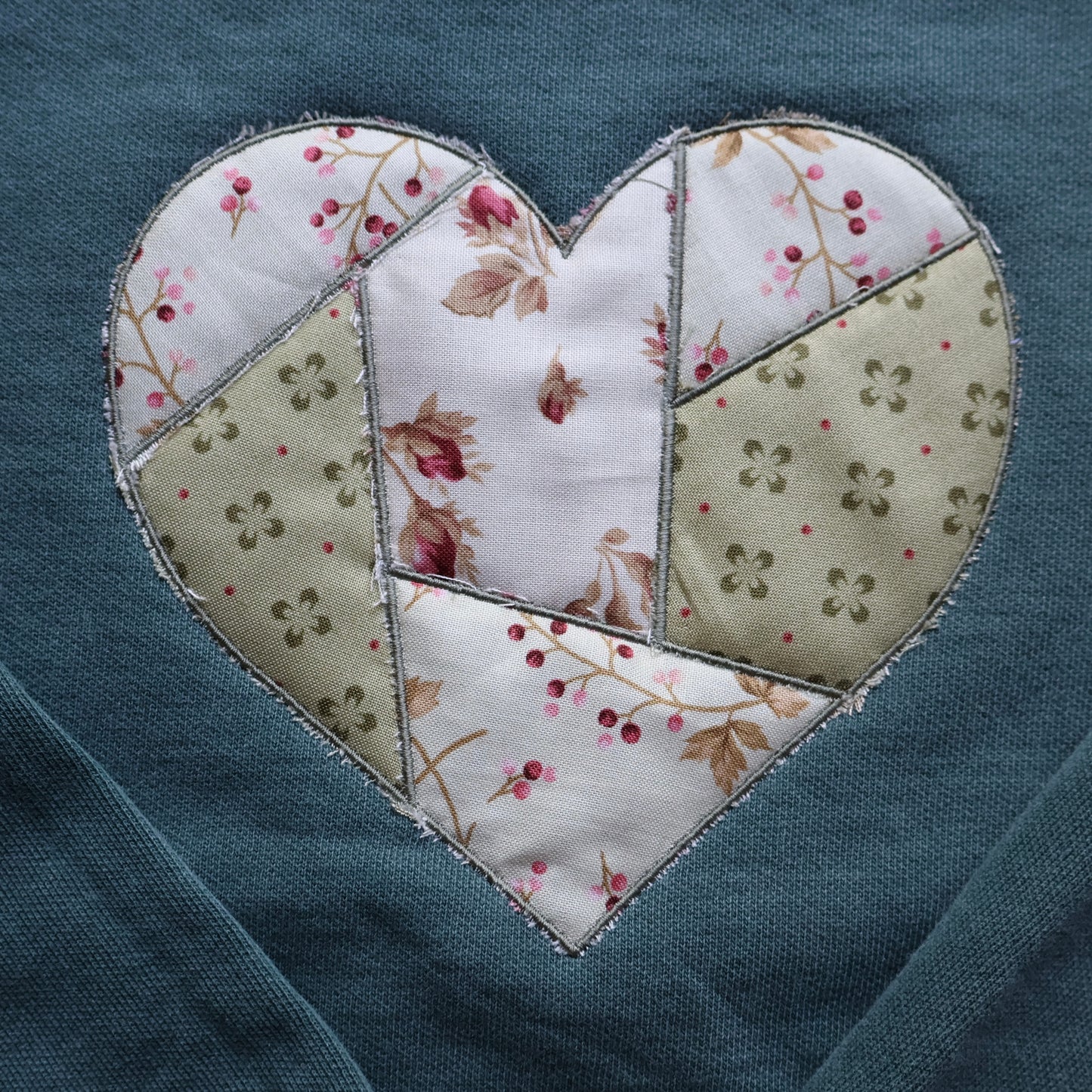 Heart Applique Sweatshirt