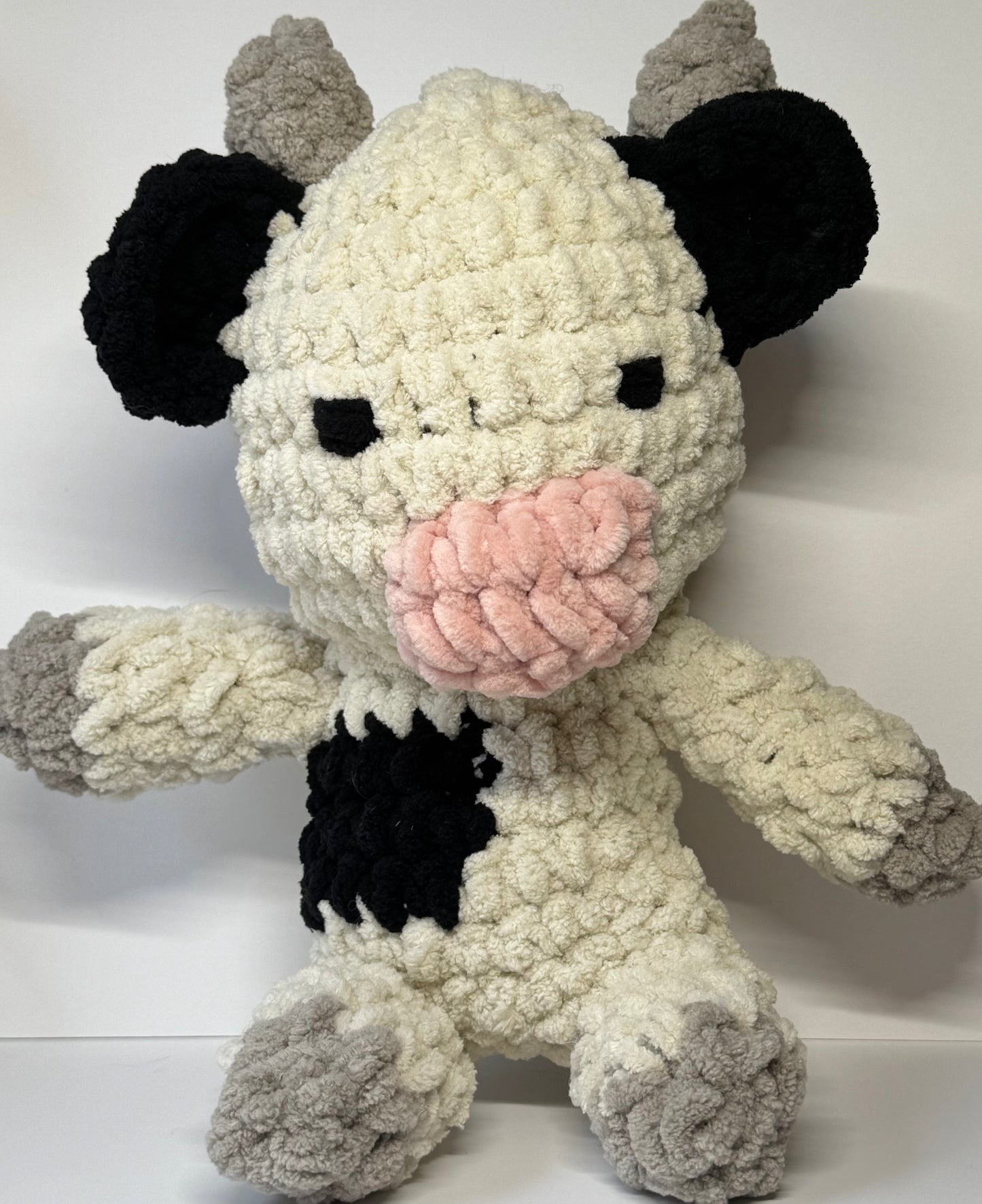 Cow Plushie