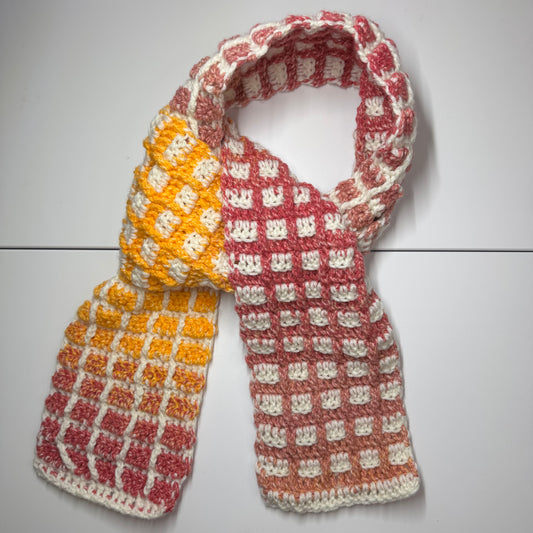 Reversible Grid Scarf Pink